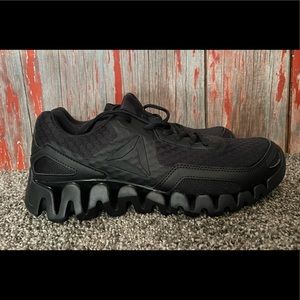 Men’s Reebok Zigevolution Running Shoes.
